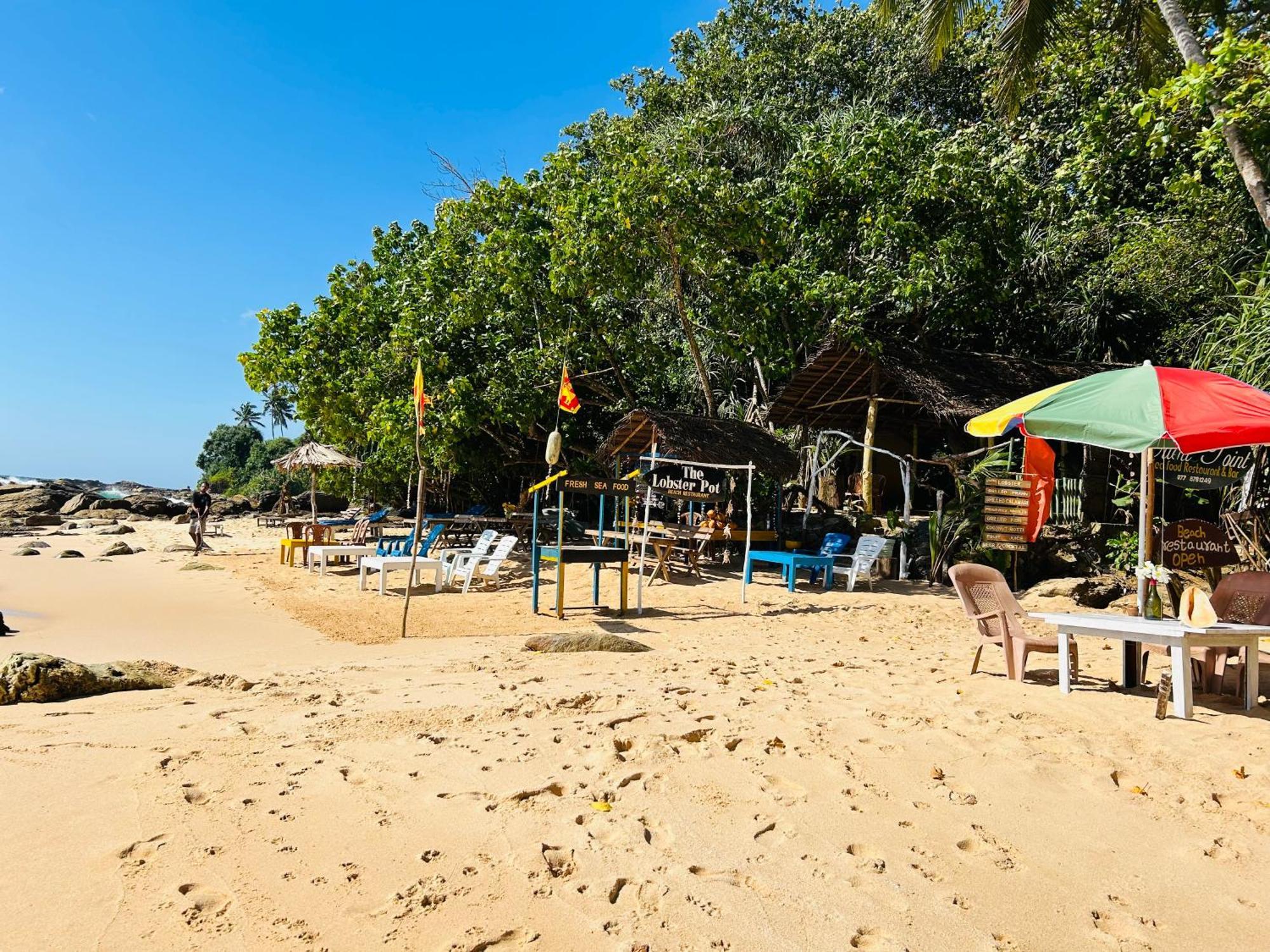 Shadow Surf Bay Hotel Тангале Екстериор снимка