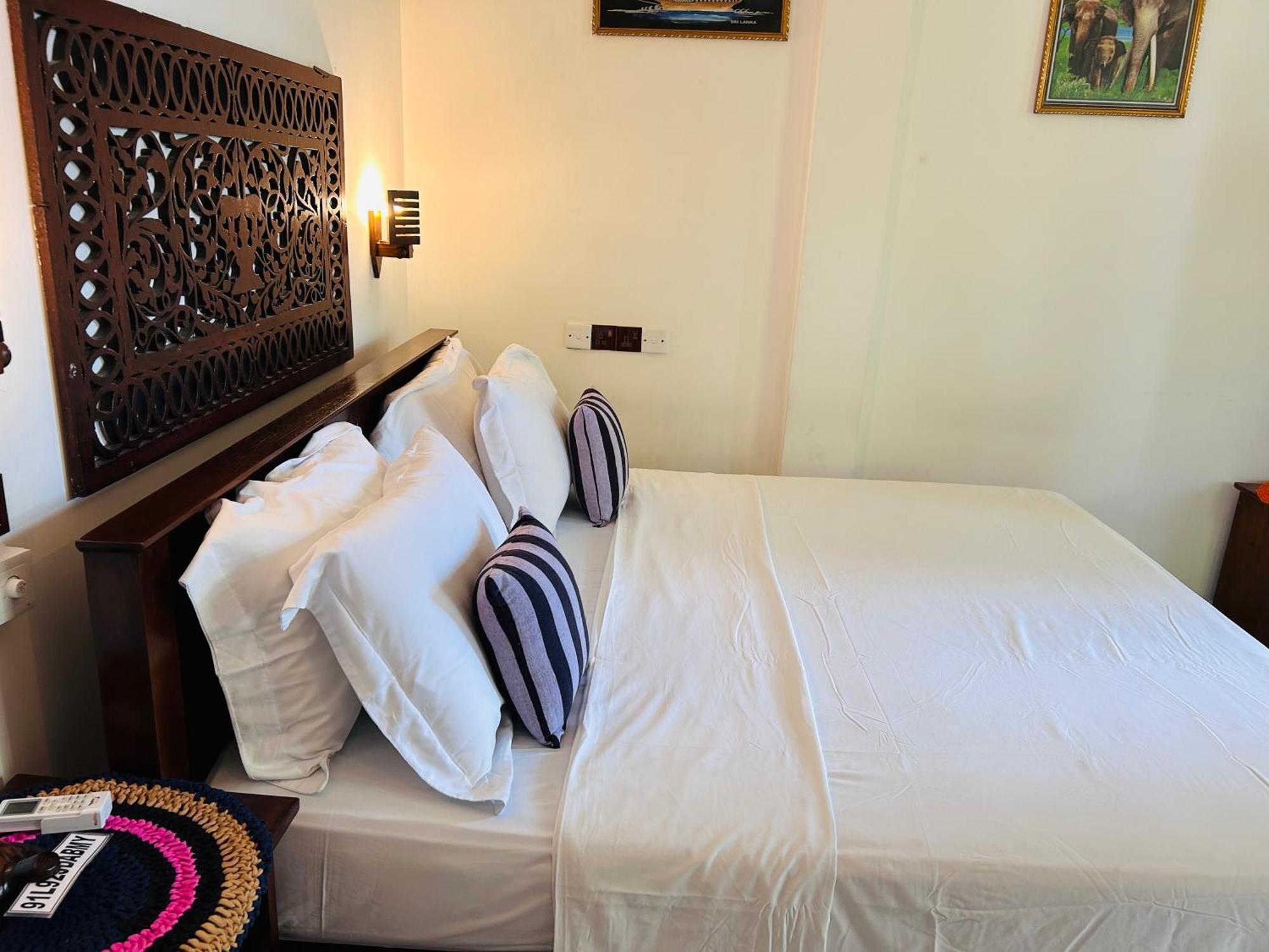 Shadow Surf Bay Hotel Тангале Екстериор снимка