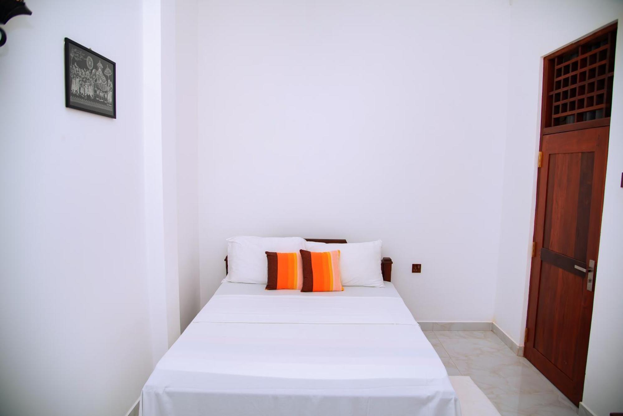 Shadow Surf Bay Hotel Тангале Стая снимка